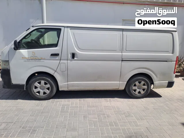2013 Toyota Hiace Cargo