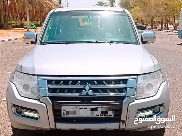 Used Mitsubishi Pajero in Farwaniya