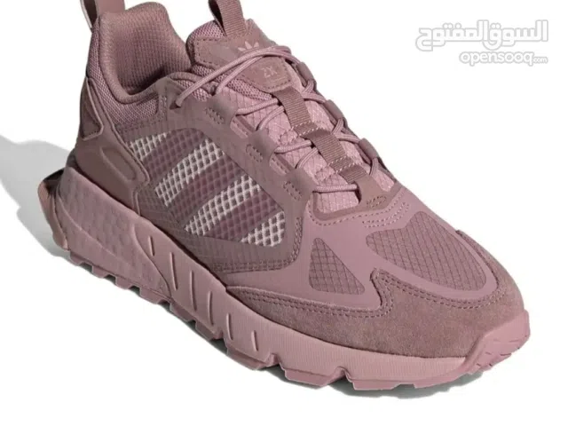 Purple Sport Shoes in Tripoli