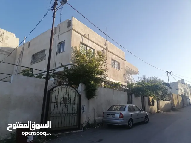 700 m2 More than 6 bedrooms Townhouse for Sale in Ajloun Sakhra