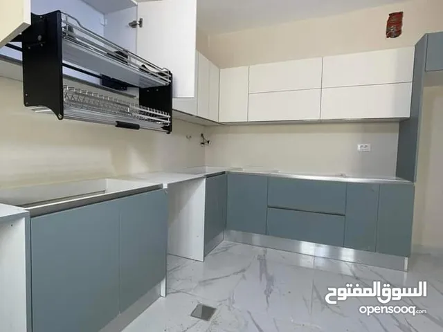 فك وتركيب وصيانة جميع انواع المطابخ والديكورات 665535