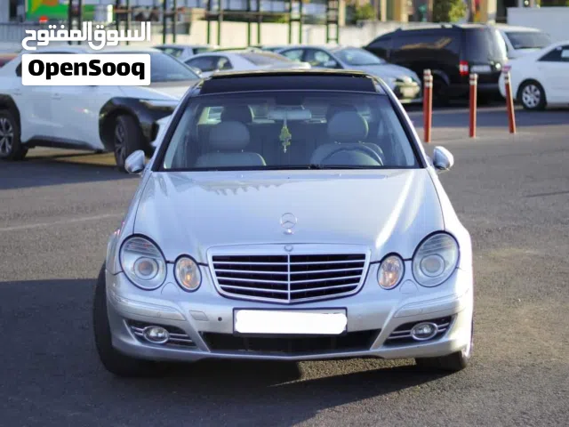 2005 مرسيدس بنز الفئة-E E 200