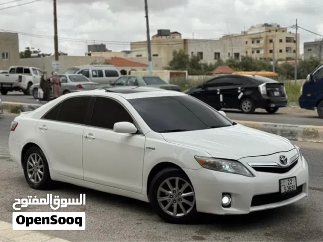 2010 تويوتا كامري XLE