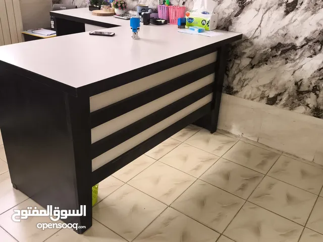 مكتب الموظفين و الطلاب توفر الآن بجودة عالية مقاس يبدأ 120*60 خشب لامينت مستورد مكفول