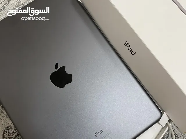 Apple iPad 8 32 GB in Southern Governorate