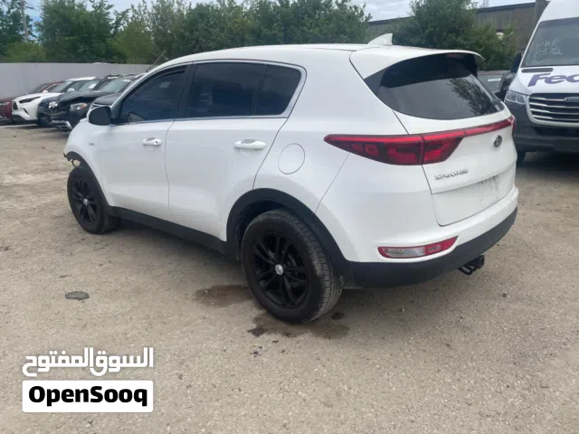2017 كيا سبورتاج LX