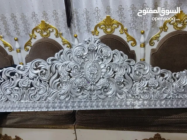 تاج بردة للبيع