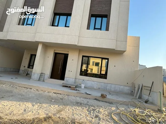 0m2 3 Bedrooms Apartments for Rent in Mubarak Al-Kabeer Al Masayel