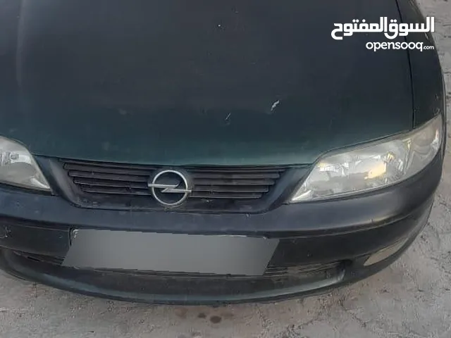 اوبل فيكترا جوهرة موديل 1998