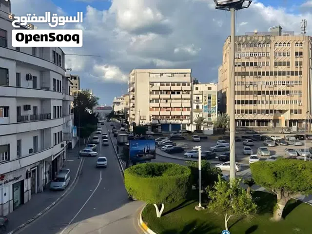 فيلا للايجارفي الظهره بني قديم مصينه دورين ملحق