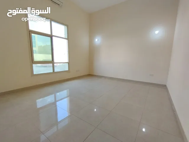 200 m2 Studio Apartments for Rent in Abu Dhabi Between Two Bridges