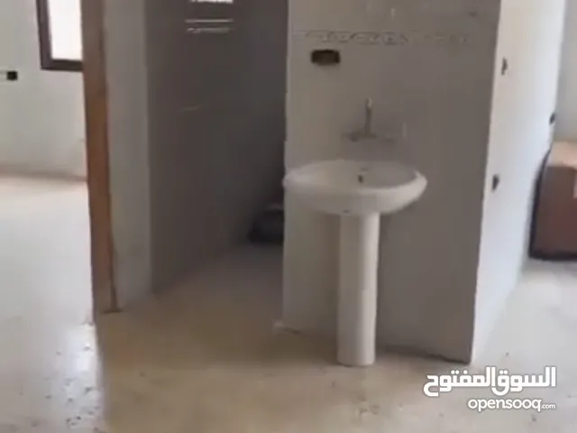 شقة مفروشة جزئيا للبيع نابلس - مساحة 100 م2