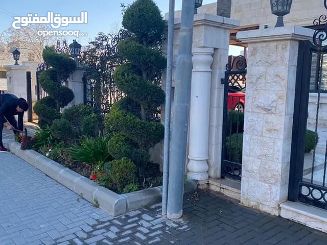 1070 m2 More than 6 bedrooms Villa for Sale in Amman Dabouq