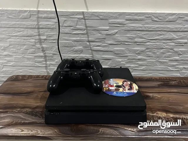سوني 4 مع جهازين و شريط قراند وحساب الوصف مهم