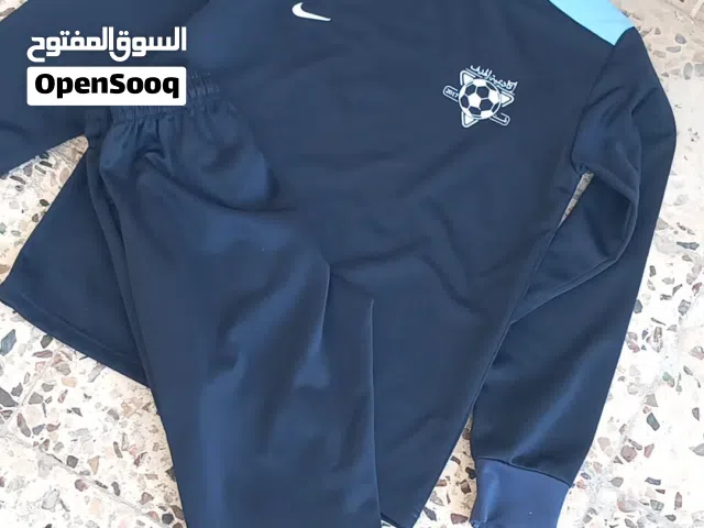 بدلة رياضة لون كحلي يسمح بلمعاينة قبل شراء لا يوجد خدمة توصيل