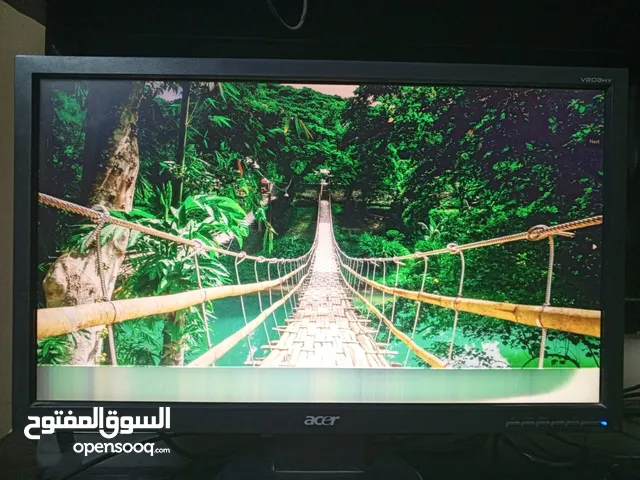 شاشة كمبيوتر Acer V203HV مقاس 20 بوصة بحالة جيدة جدًا، تعمل بدون مشاكل مع وجود خط صغير واضح في أسفل