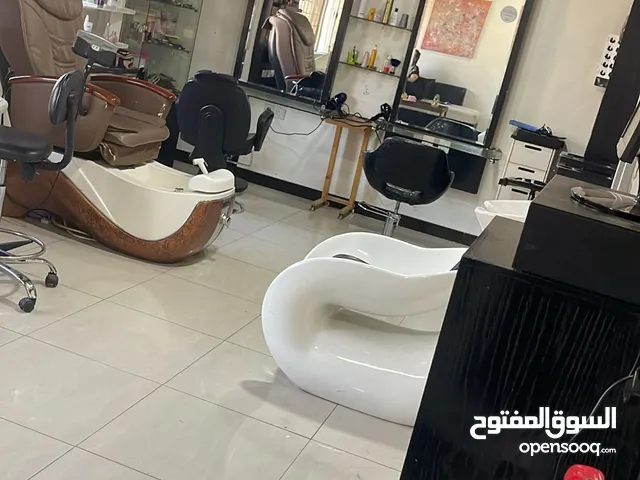 صالون مميز للبيع بسعر مغري