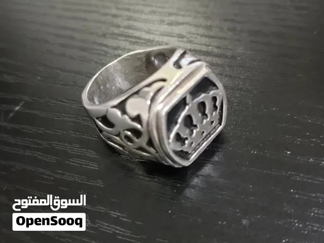 خاتم فظه تفصيل تاج ملكي صناعة يدوية