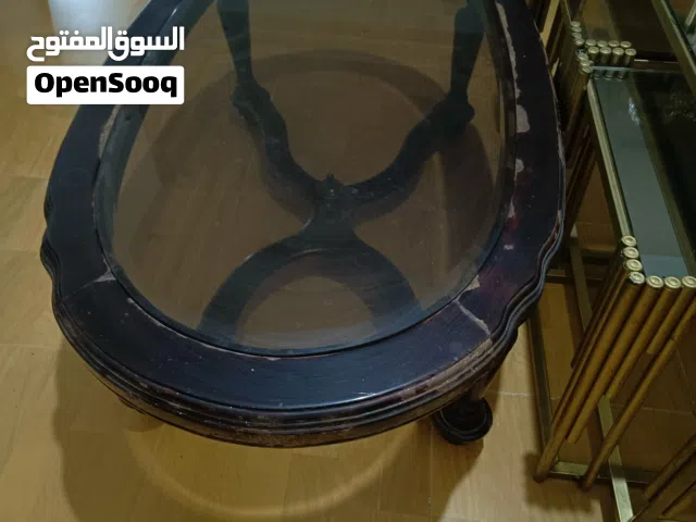 طاولة وسط بحاله جيده للبيع
