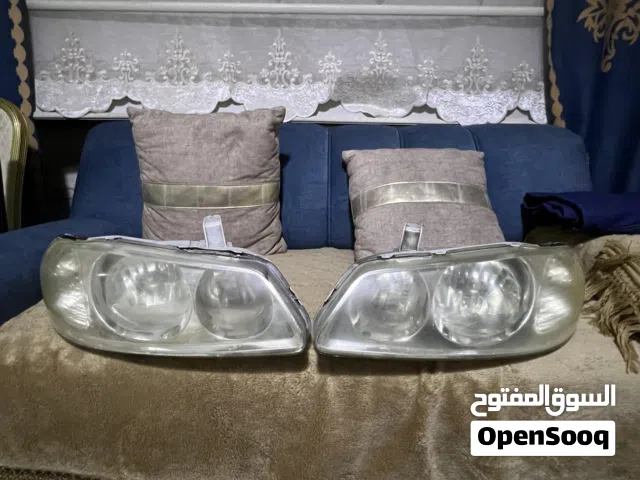 اضويه اماميه للبيع مستعمل  ياباني اصلي