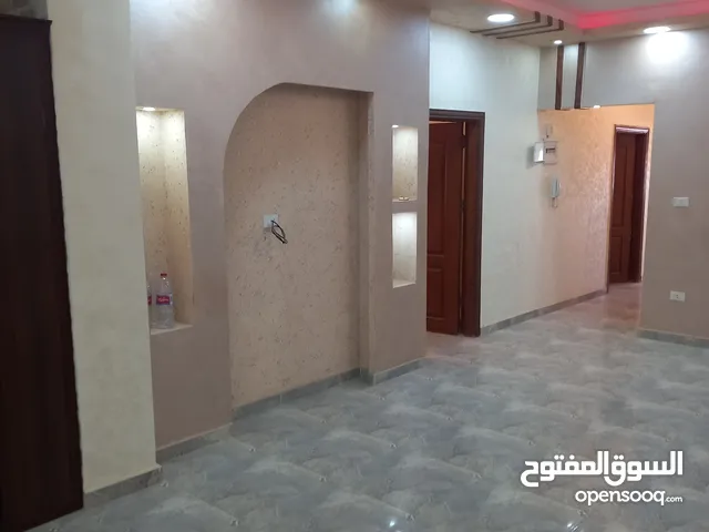 146 m2 3 Bedrooms Apartments for Sale in Zarqa Al Zarqa Al Jadeedeh