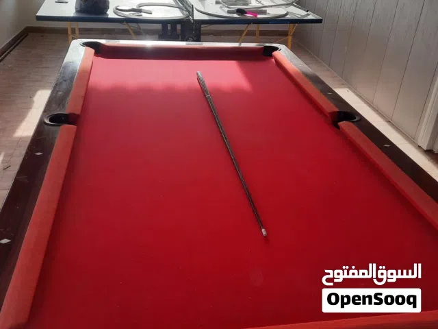طاولة بلياردو