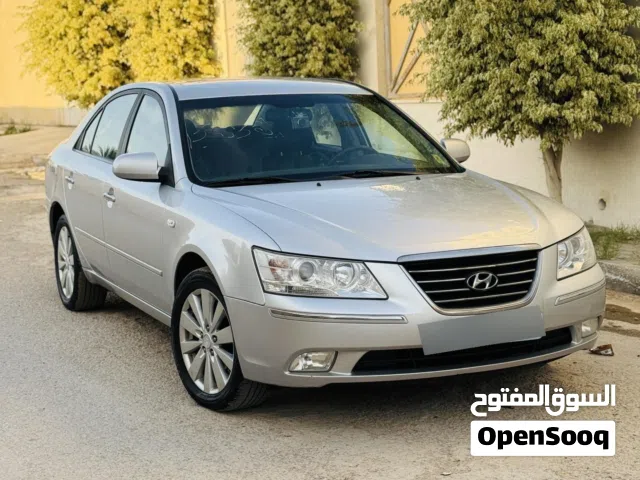Used Hyundai Sonata in Tripoli
