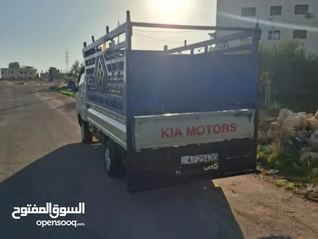 كيا بنقو محول 96 الى 2010.