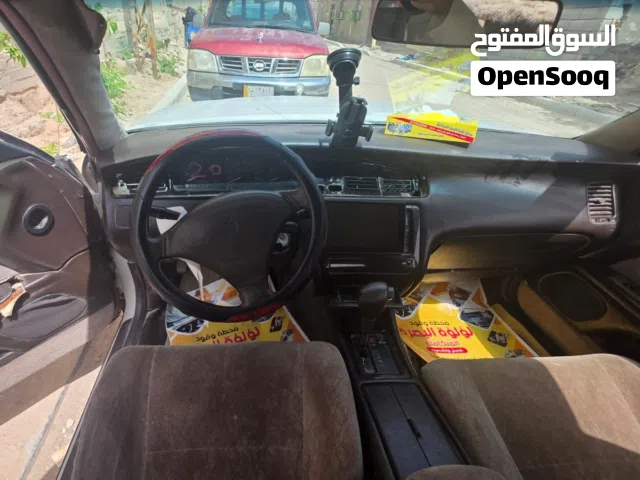 1993 تويوتا كراون Crown