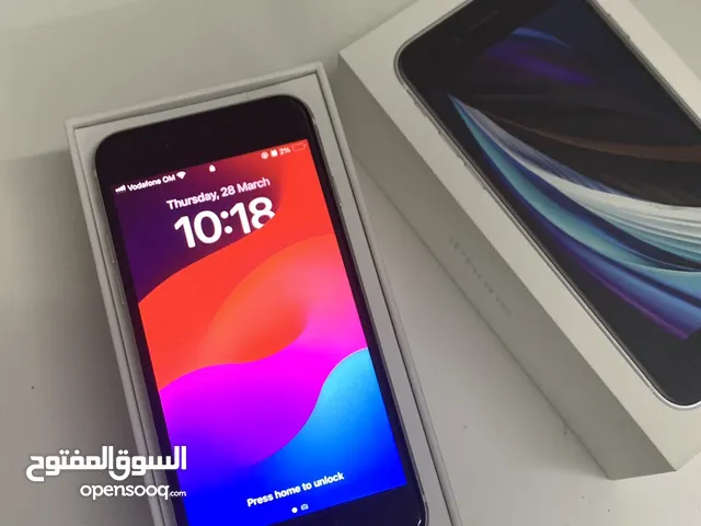 Apple iPhone SE 2 128 GB in Dubai