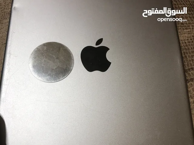 Apple iPad Air 32 GB in Ajman