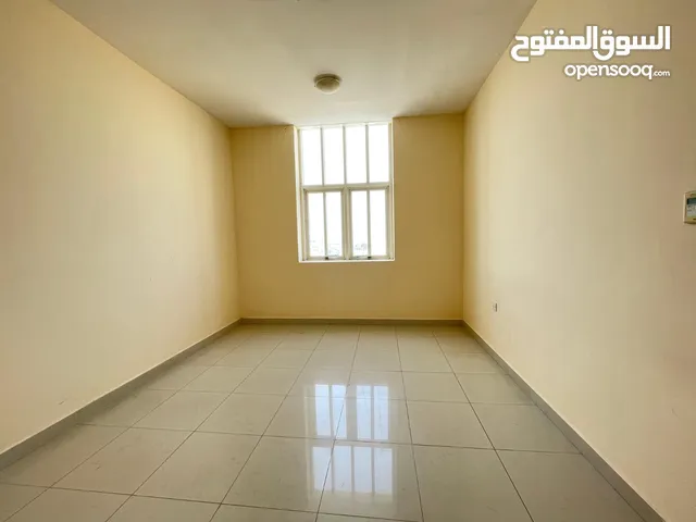 (ابوخفاجه)استوديو للإيجار في النعيمية 2 موقع مميز وسهل الوصول إلى الشارقة ودبي 16,000 درهم سنويً