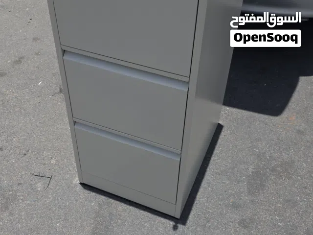 دواليب حديد للملافات وغيرها