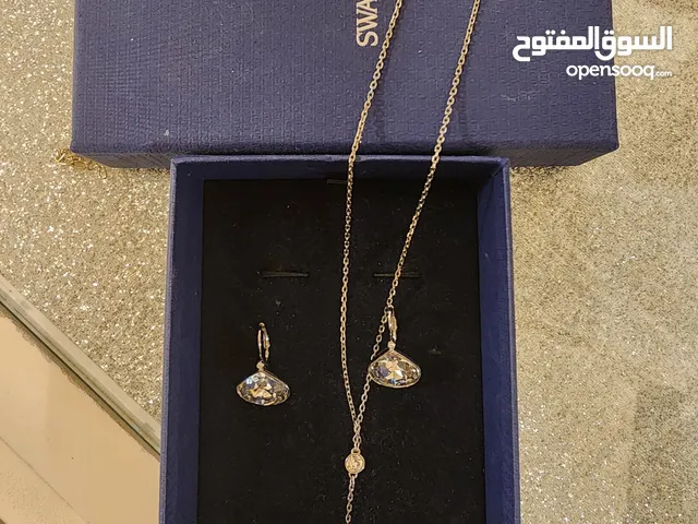 سلسلة مع حلق (تراجي) شوارفسكي