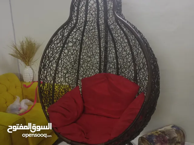 للبيع مرجيحة نظيف جدا وينفع لداخل او خارج منزل ولم يتم استخدمها للبيع بسعر 200ريال سبب بيع عدم حاج