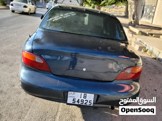 1997 هيونداي افانتي Standard