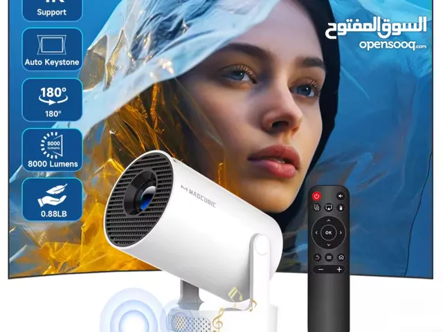 جهاز العرض HY 300 بنظام أندرويد يُعد جهاز العرض HY 300 خيارًا مثاليًا للترفيه المنزلي والعروض