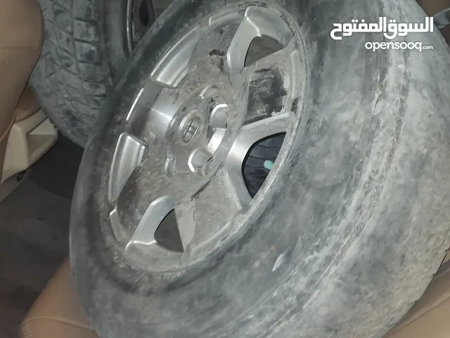 للبيع رنقات تويوتا تندرا