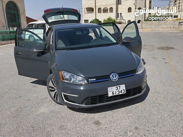 E Golf 2016 SE الماني  اي جولف