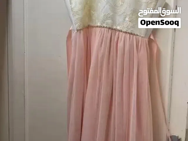 فستانين قصيرة وطويلة جديدة