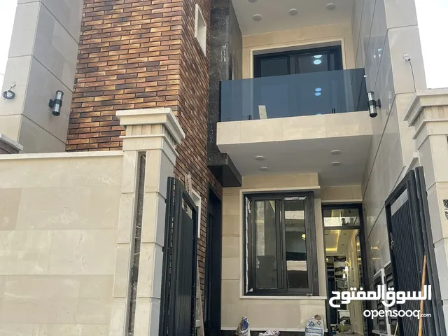 275 m2 4 Bedrooms Townhouse for Sale in Baghdad Ghadeer