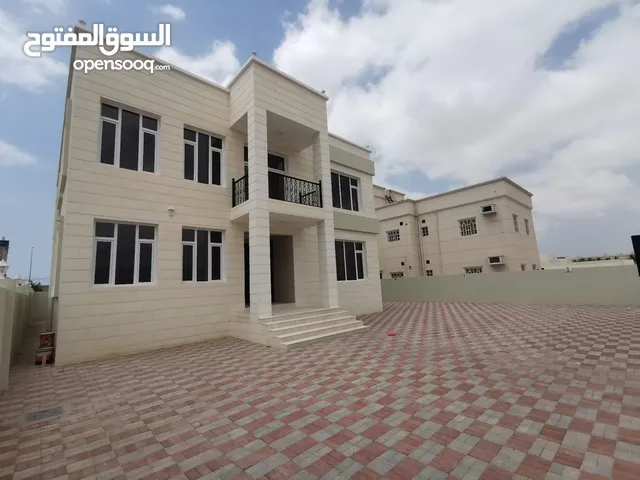 412 m2 5 Bedrooms Villa for Sale in Dhofar Salala
