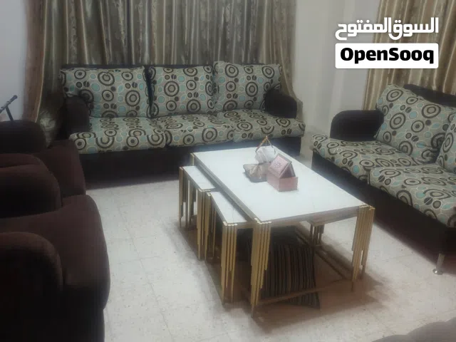 كنب ضيوق بحالة ممتازة