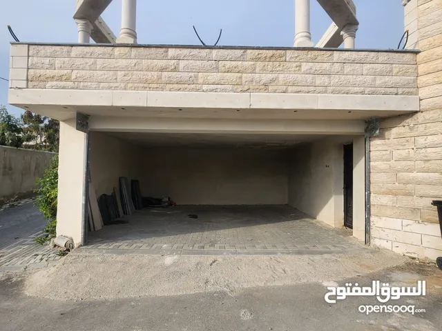 450m2 More than 6 bedrooms Townhouse for Sale in Hebron Other