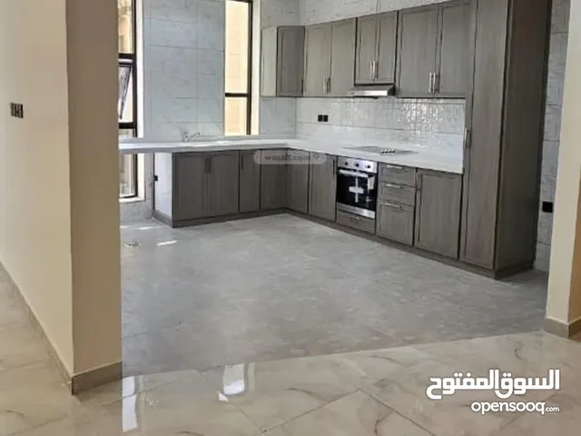 600 m2 5 Bedrooms Apartments for Rent in Jeddah Az Zahra