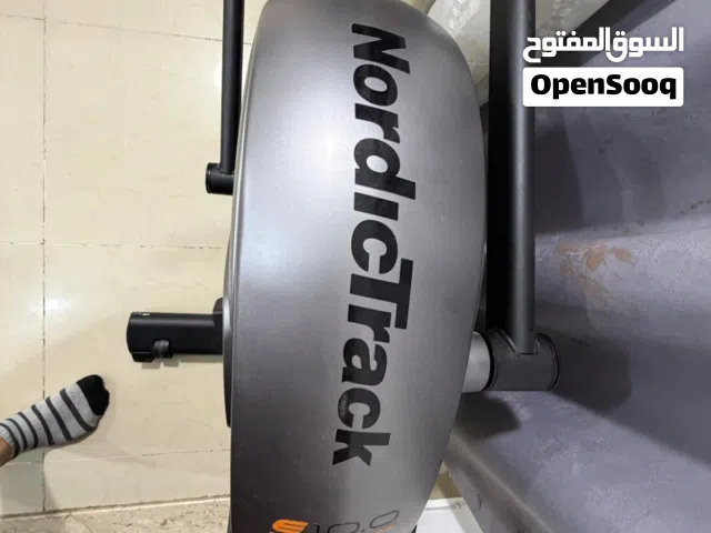 للبيع جهاز NordicTrack Elliptical الأصلي بحالة ممتازة جداً.