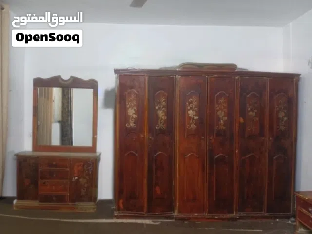 غرفة نوم مستعمله تفصيل خشب لاتيه