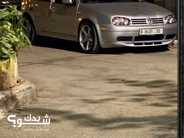 Volkswagen Golf 2003 in Nablus
