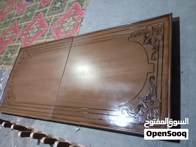 طاولة طعام تنطوى وتنفرد