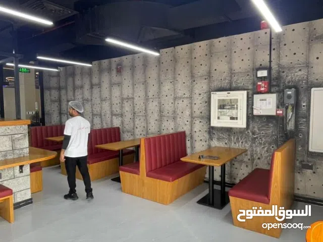 مطعم برجر بمساحة 60 متر مربع للبيع علي شارع رئيسي